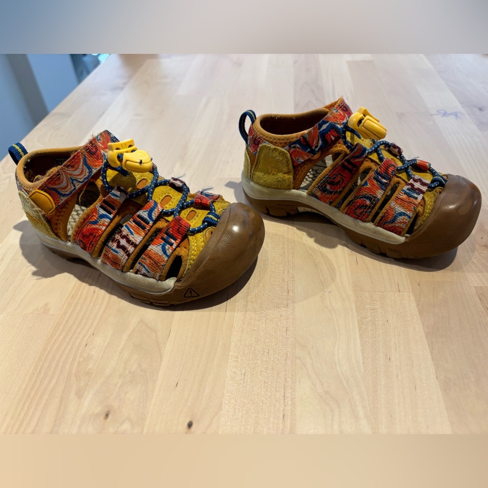 Keen Newport H2 Sandal - Orange Peel/Yellow Limited Edition